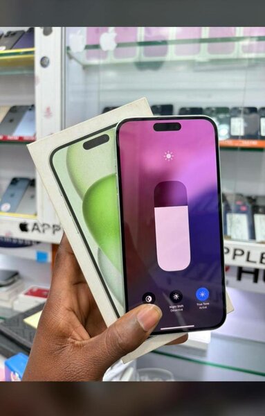 iPhone 15 plus