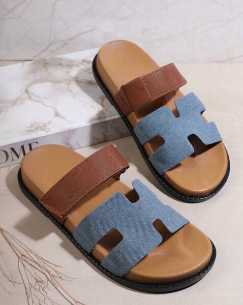 SHUZIA Sandales