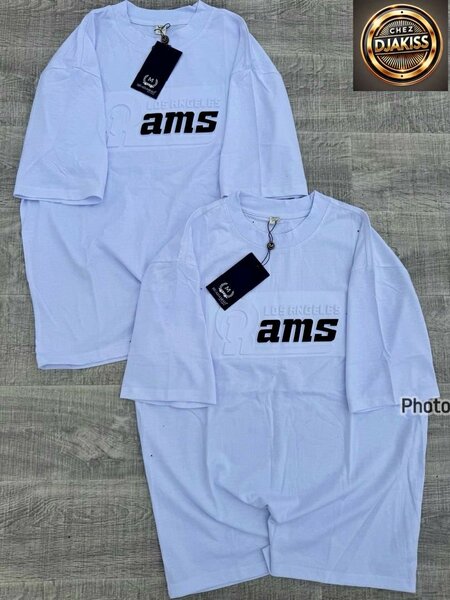 Tee-shirts
