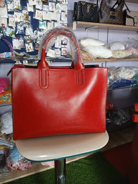 Handheld bag