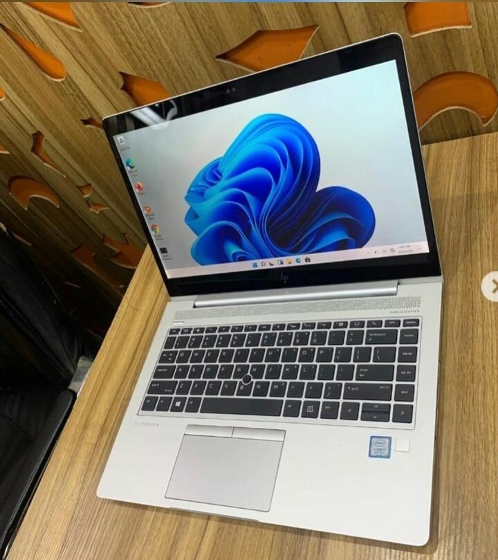 HP LAPTOP