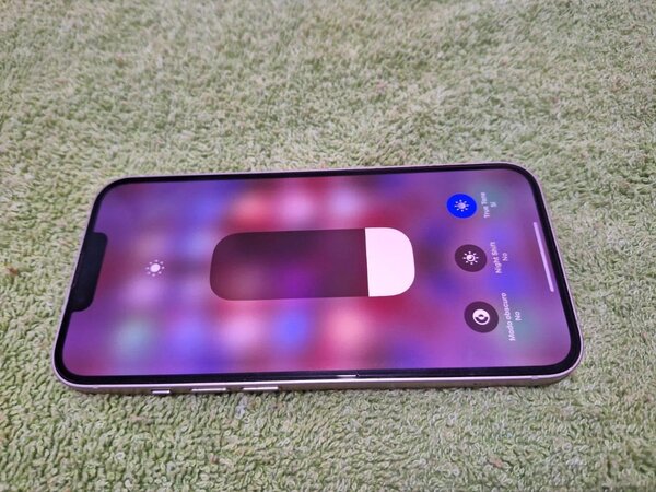 iPhone 13 mini