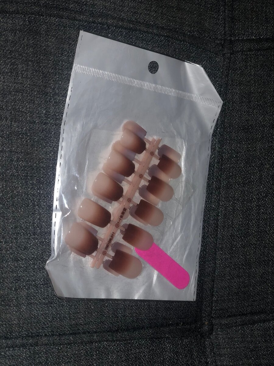 Faux ongles