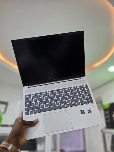 Laptop hp