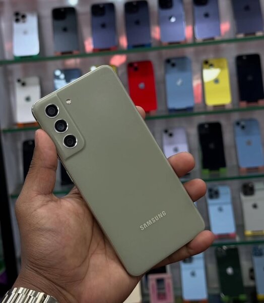 SAMSUNG GALAXY S21 FE