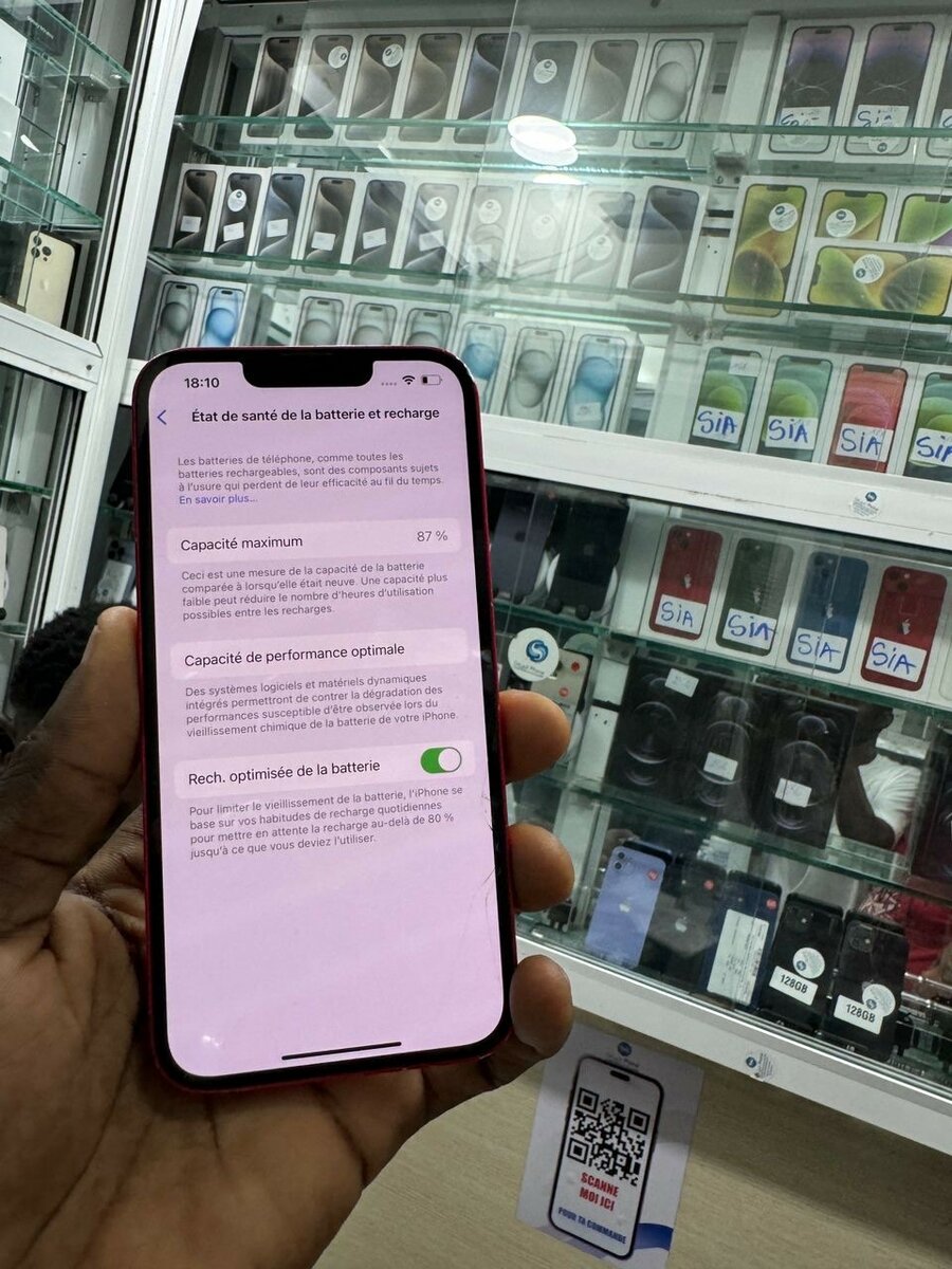 iPhone 14