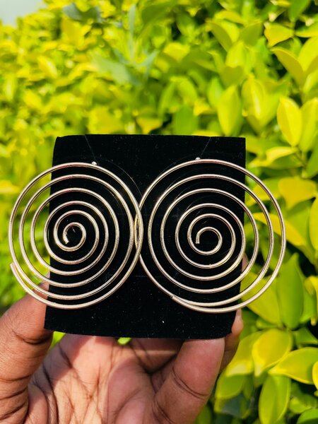 Statement earring