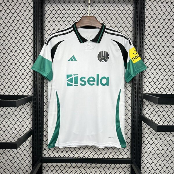 Maillot de football blanc et vert
