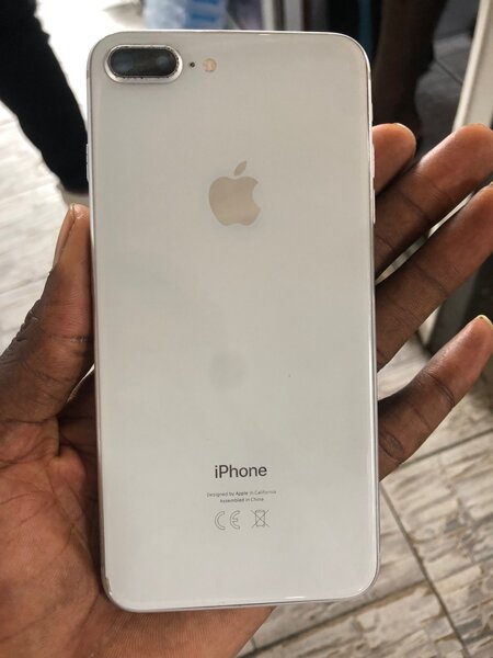 iPhone 8