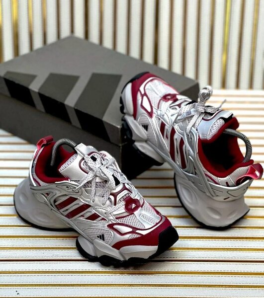 ADIDAS CLASSIC