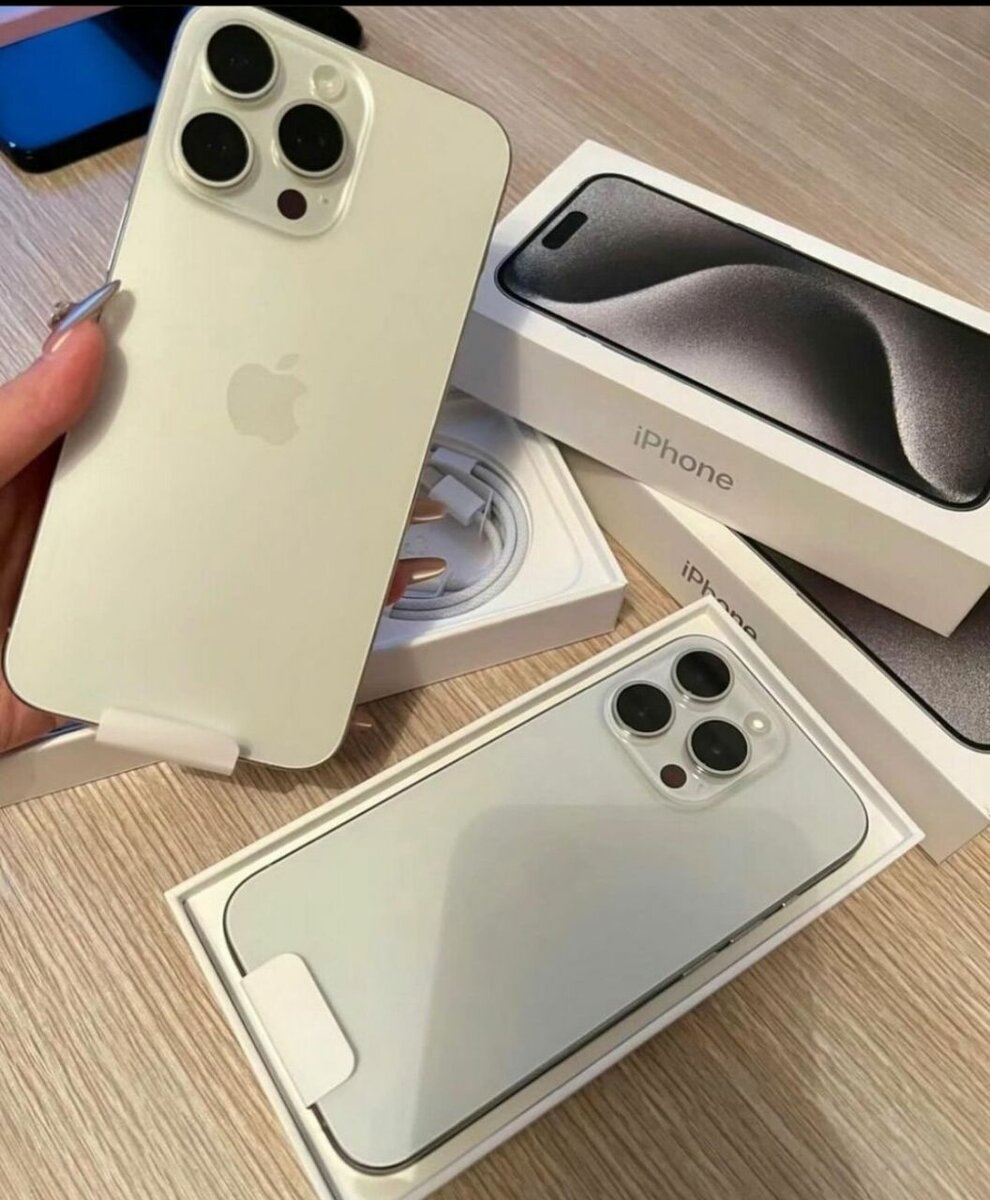 iPhone 15 Pro Max
