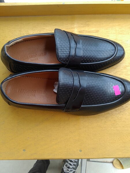 Leather shoe