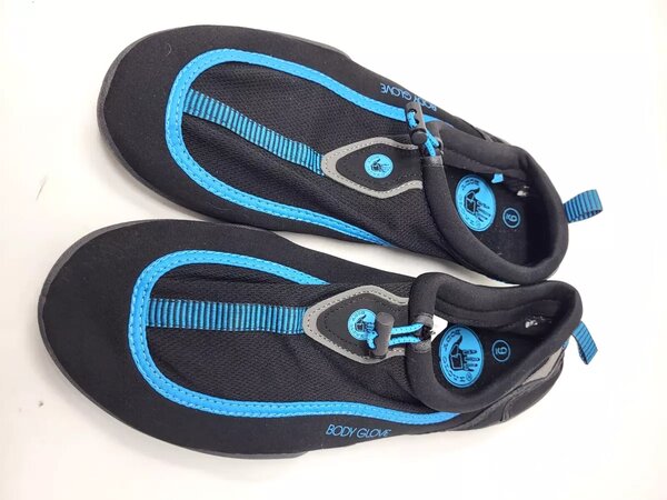 WaveRunner  The Perfect Beach & Sport Sneakers
