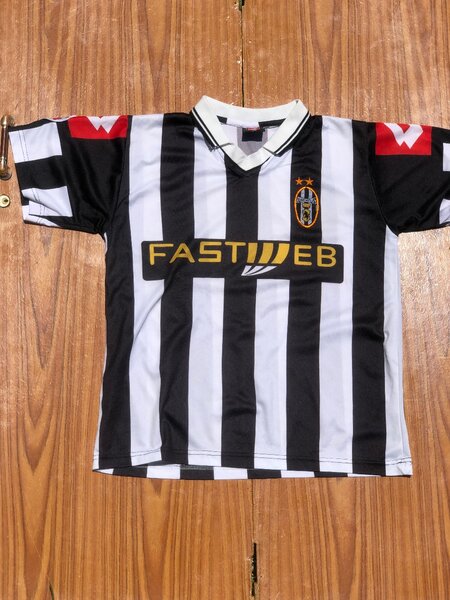 Vintage Jerseys