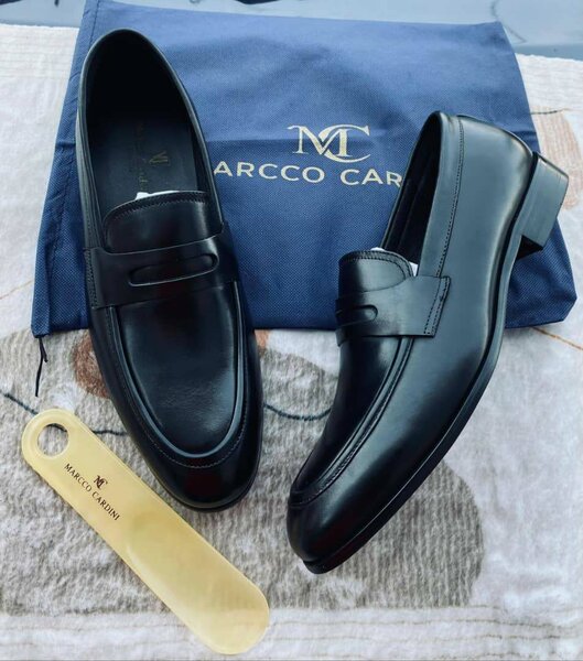 Mens shoes