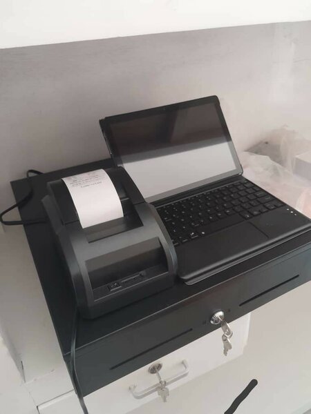 CAISSE ENREGISTREUSE 10" 500Go/8ram  +SUIVI A DISTANCE