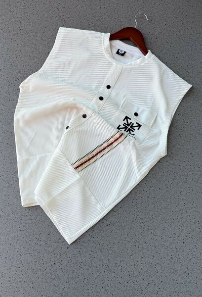 Sleeveless Tees