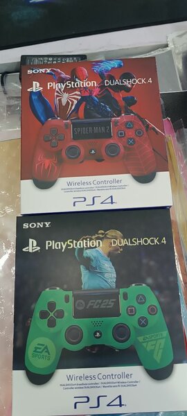 PS4 controller