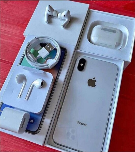 iPhone X avec accessoires