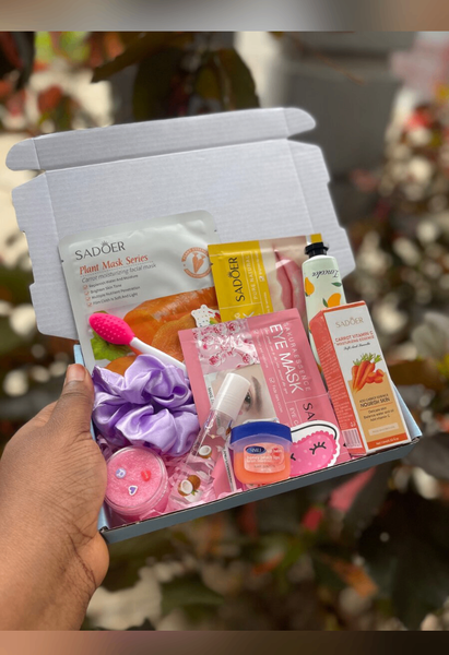 FACIAL AND LIP SET