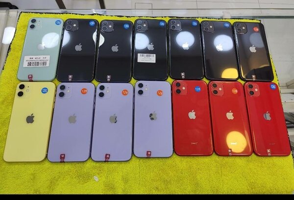 IPhone 11 pre-owned