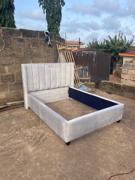 Double bed frame