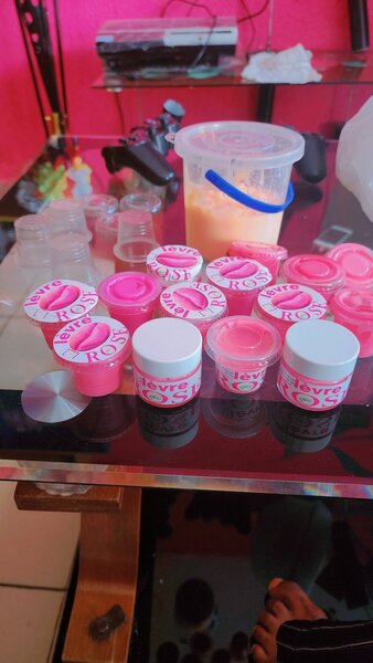 Creme levre rose 