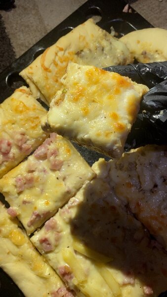 Pizza maison variée