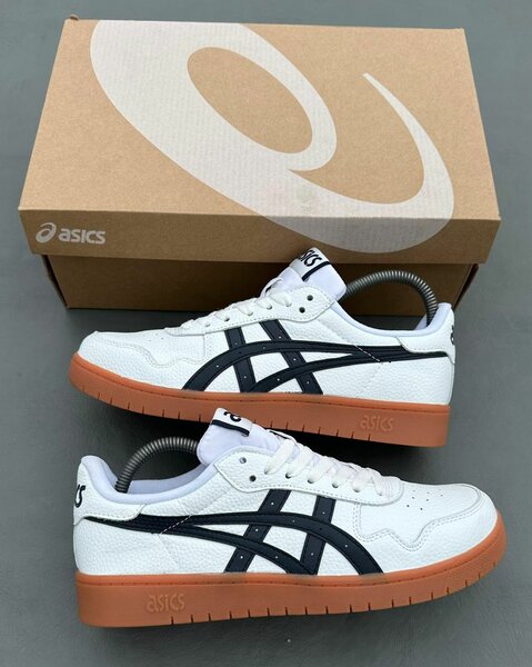 Baskets Asics blanches unisexes
