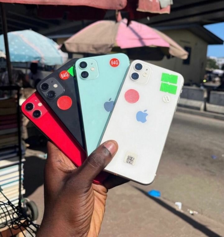 iPhone 11