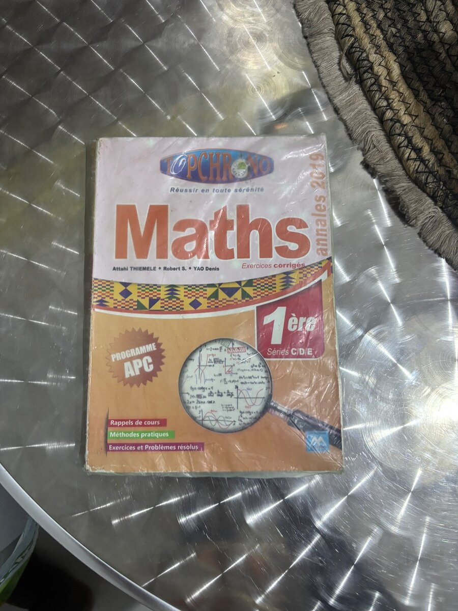Manuel de Maths 1ère CDE
