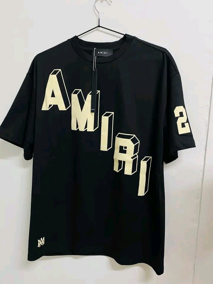 Graphics T-shirt