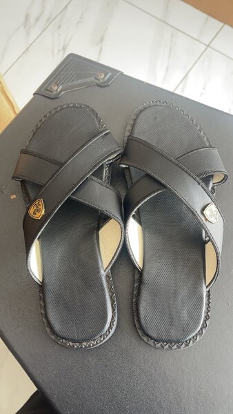 Leather sandals