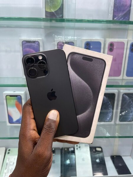 iPhone 15 Pro Max