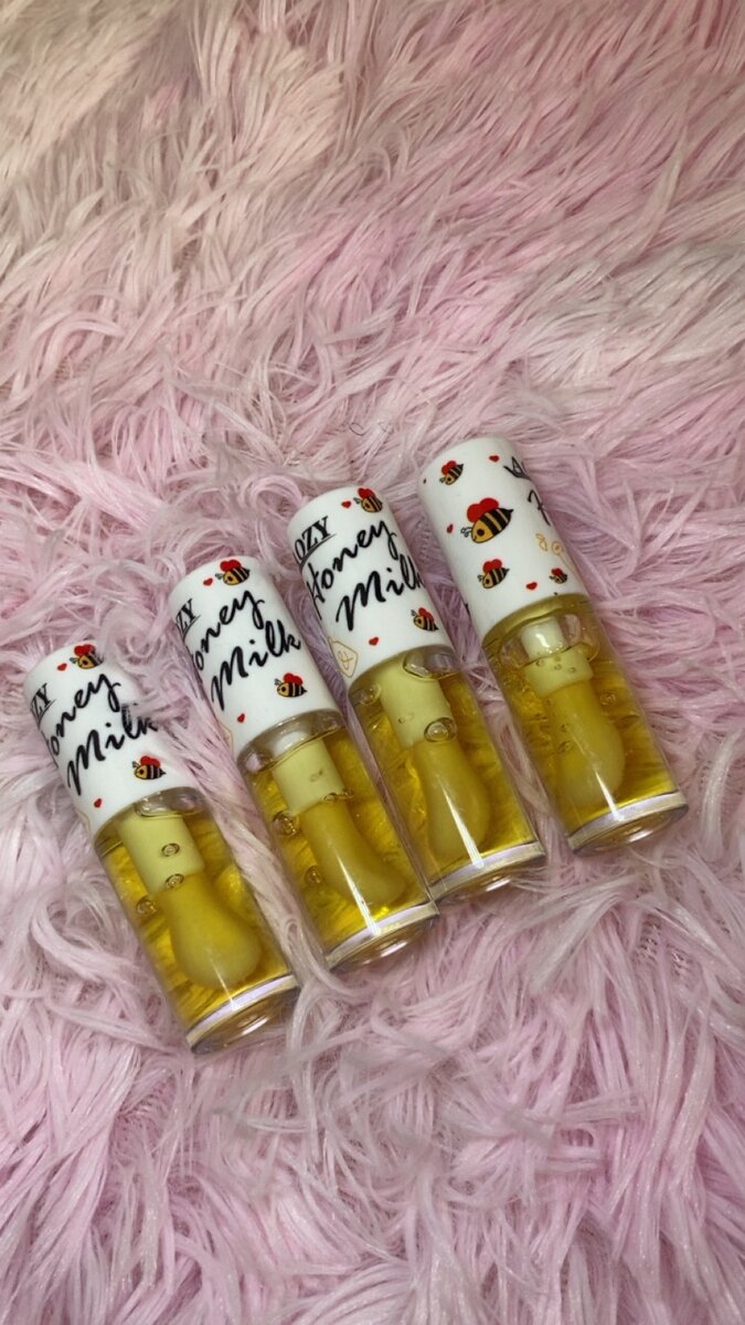 Gloss à lèvres varié