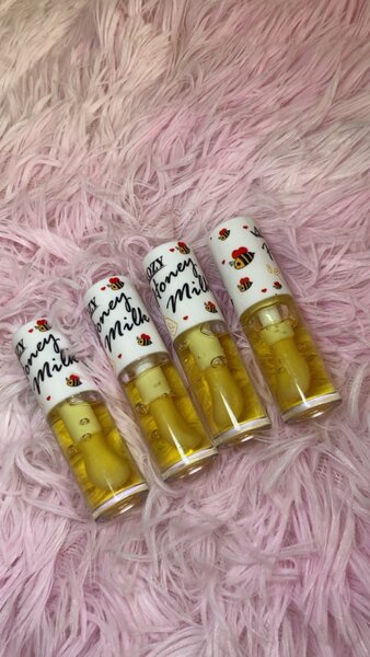Gloss à lèvres varié