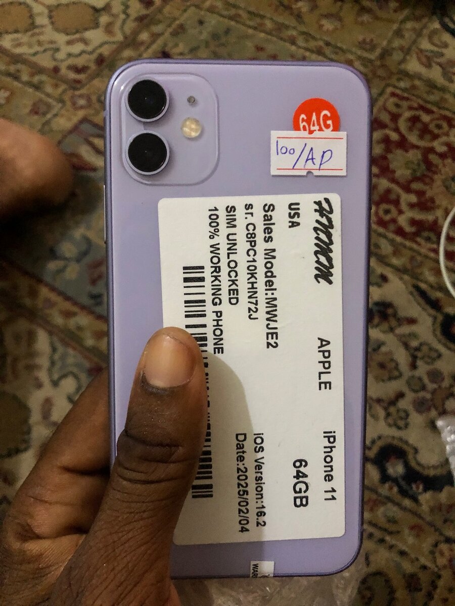 iPhone 11 simple