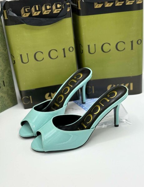 Ladies heel