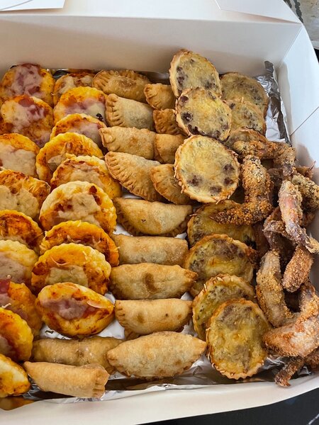 Assortiment de snacks salés