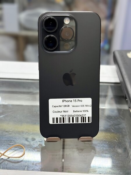 iPhone 15 Pro 128GB Noir colis
