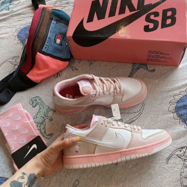 Nike SB Dunk Rose