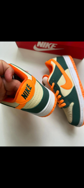 NIKE JORDAN SB