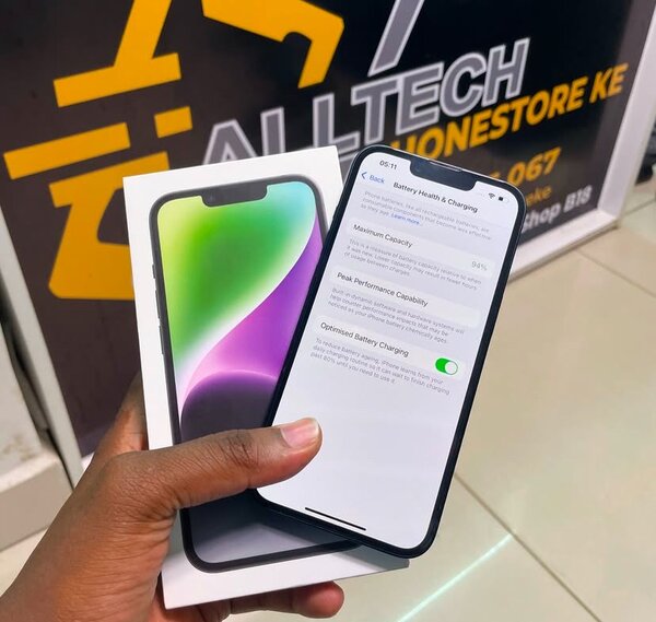 Clean iPhone 14