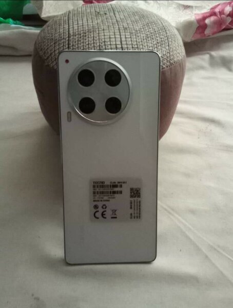 Techno camon 30