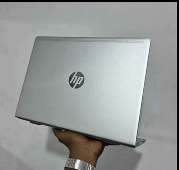 Ordinateur portable HP élégant