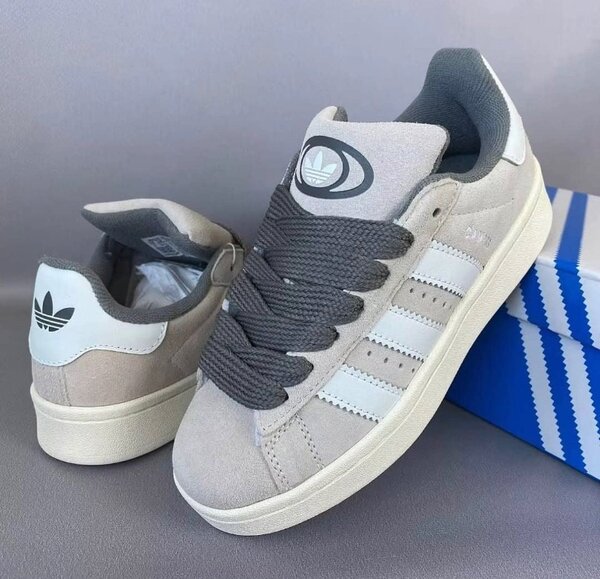 Adidas campus