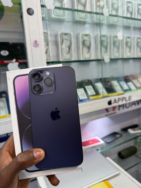 iPhone 14 pro  Max
