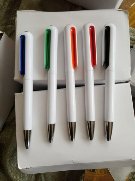 Stylos bille multicolores