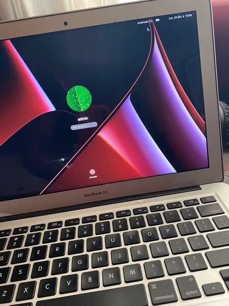 MacBook Air core i5