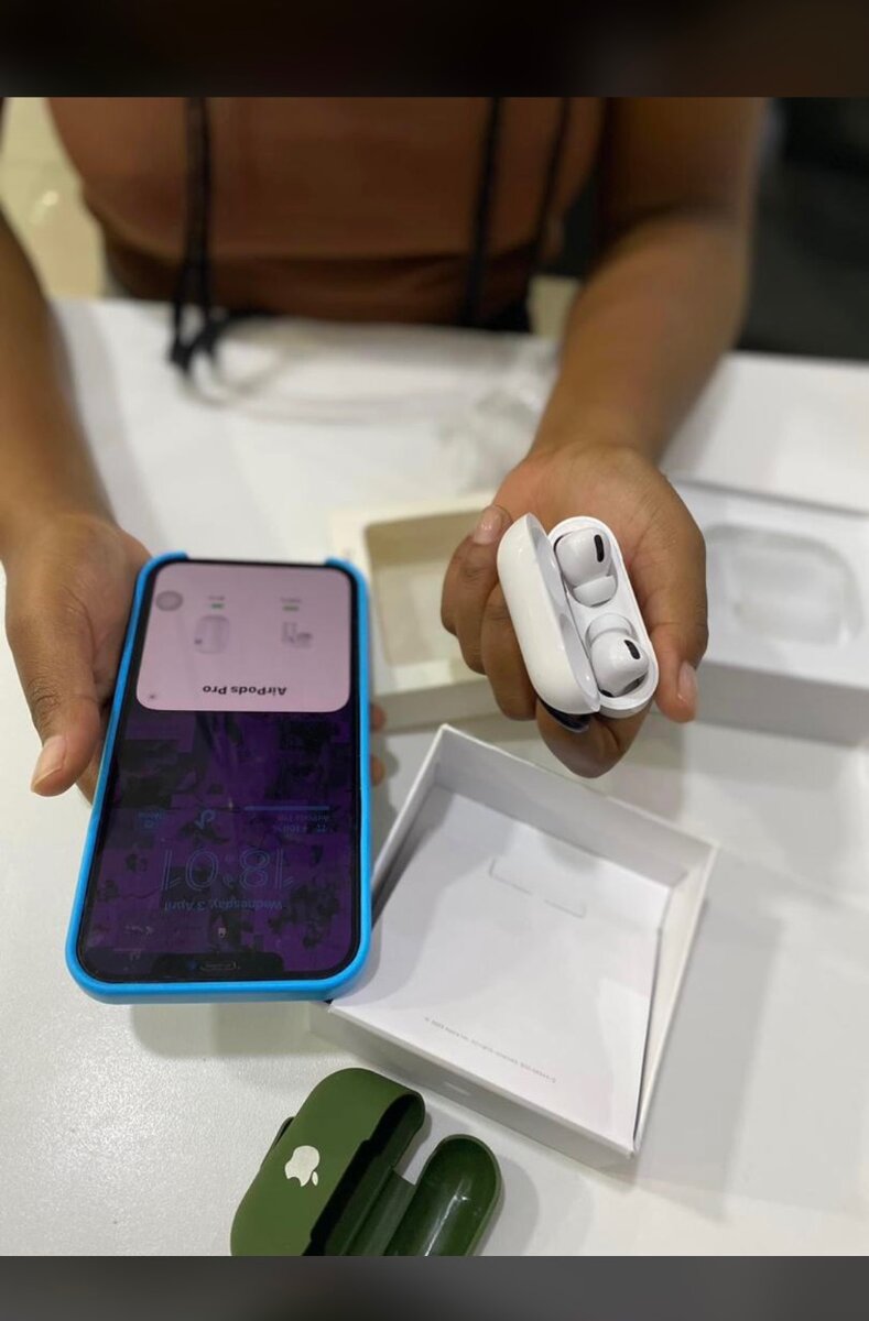 AirPods Pro